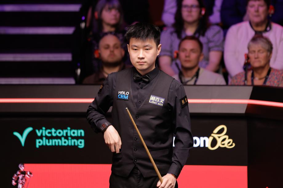 开云app安全认证-赵心童三杆破百10-7海菲尔德 晋级世锦赛16强